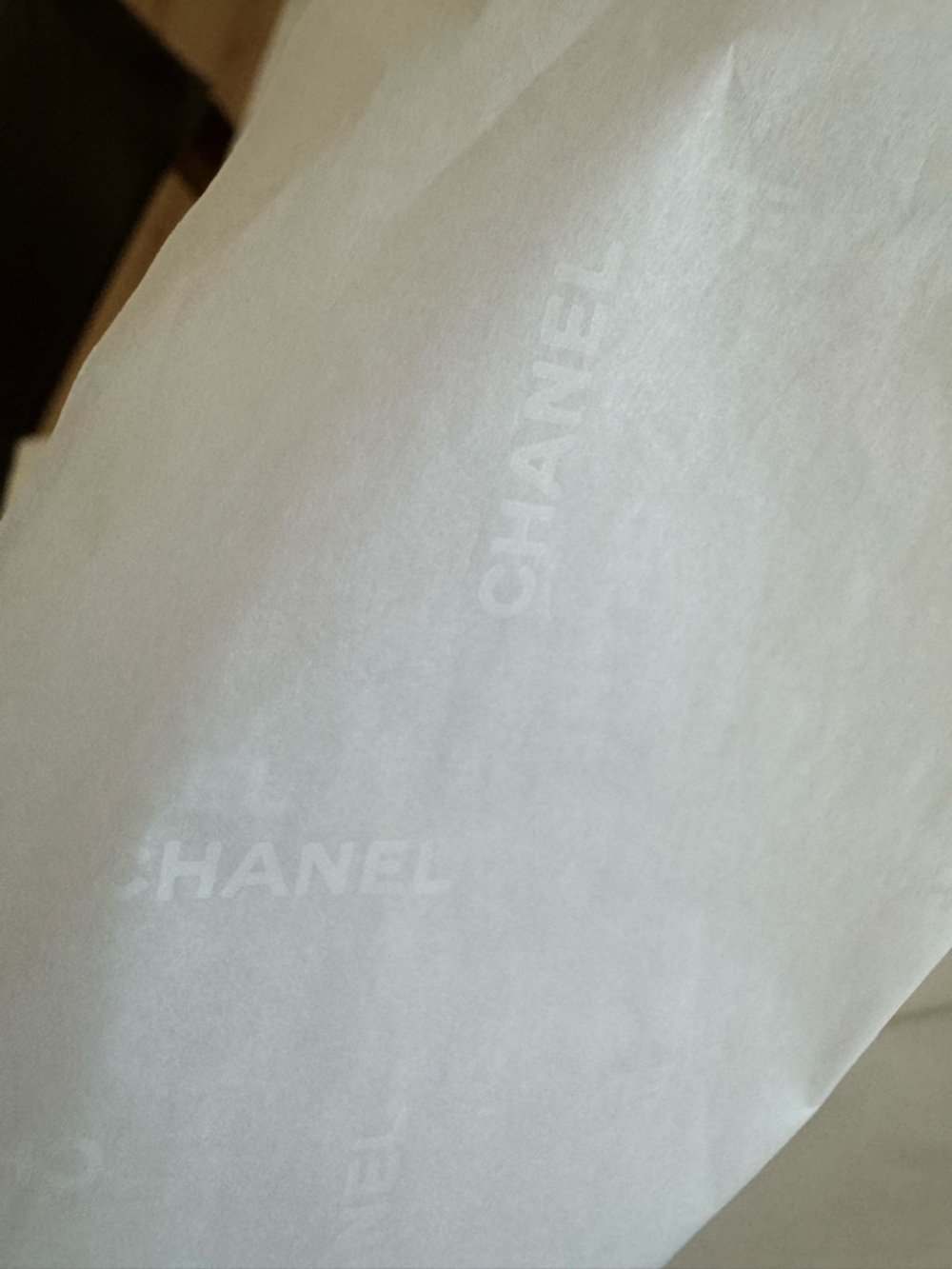 Chanel Ribbon & Packaging Set in White & Black - Picture 6 of 16